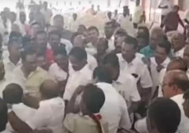 அதிமுக உறுப்பினர் சேர்க்கையின் மோதல் வெடித்தது! எம்.எல்.ஏ மீது தாக்குதல்