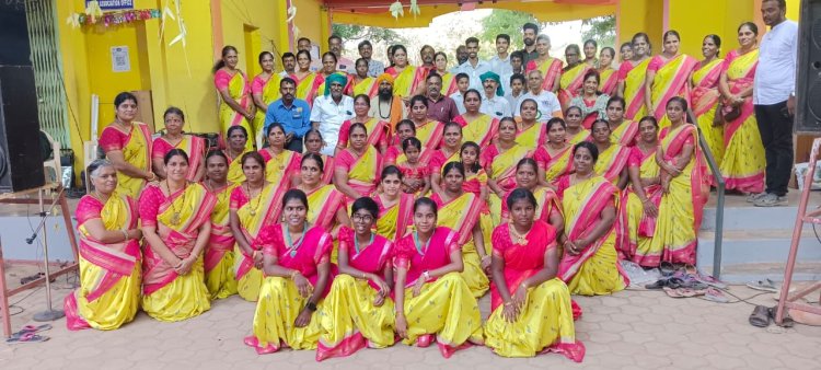 உலக சாதனை முயற்சிக்காக 2 நாளில் 25 லட்சம் விதைப்பந்து தயாரிக்கும் பணி