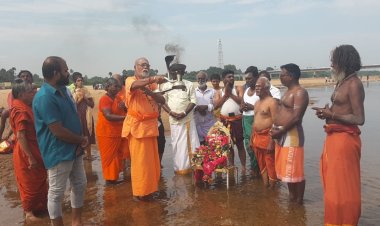 காவிரி ரத யாத்திரைக்கு காவிரி நதிநீர் பாதுகாப்பு அறக்கட்டளை சார்பாக குளித்தலையில் வரவேற்பு