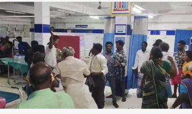 முன்னர்உளுந்தூர்பேட்டை அரசு மருத்துவமனையில் 2 தரப்பினர் மோதல் - நோயாளிகள் தவிப்பு