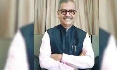 கால்களை இழந்தாலும், தன்னம்பிக்கை தைரியத்துடன் வாழும் சதானந்தன் மாஸ்டர்