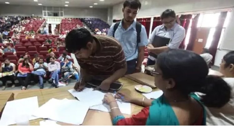 TNEA 2025: இ.சி.இ படிக்க ஆசையா? தமிழகத்தில் டாப் 20 இன்ஜினியரிங் கல்லூரிகள் இவைதான்!