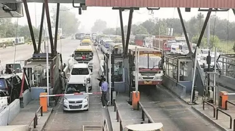 வாகன உரிமையாளர்களுக்கு குட் நியூஸ்... தேசிய நெடுஞ்சாலைகளில் 50% வரை சுங்க கட்டணம் குறைப்பு