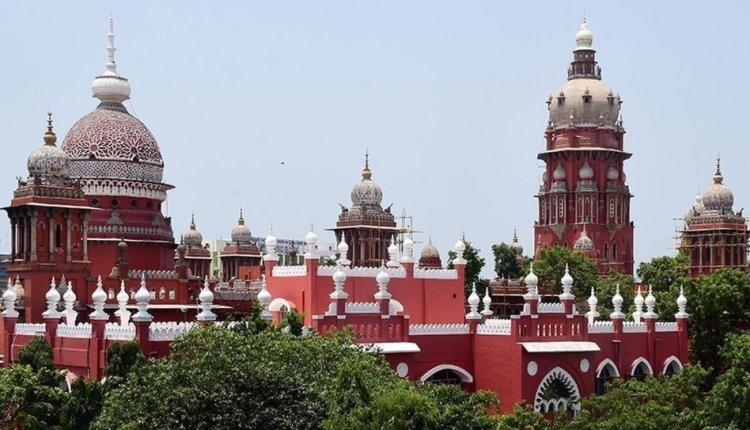 அரசின் உத்தரவை எதிர்த்து சிபிஎம் வழக்கு: உயர் நீதிமன்றத்தில் விசாரணை ஆக.18-க்கு தள்ளிவைப்பு