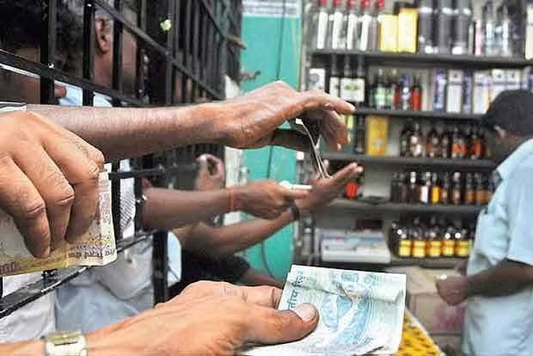 எந்த அளவு மது அருந்தலாம்? மதுப் புட்டியில் குறிப்பிடக் கோரிய மனு தள்ளுபடி..