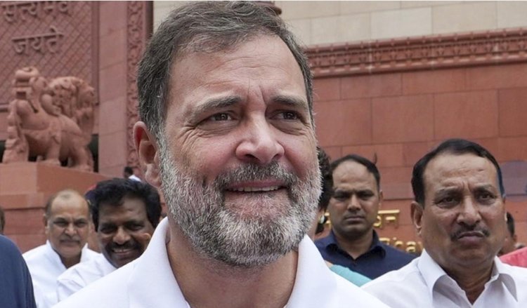 பெற்றோரை இழந்த 22 குழந்தைகளின் கல்வி செலவை ஏற்றார் ராகுல் காந்தி