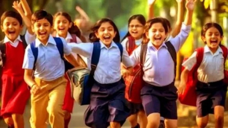 ABCD சொல்லி தர ரூ.2.5 லட்சம் ஸ்கூல் கட்டணமா? எல்லை மீறி போறீங்க.. பொரிந்து தள்ளும் பெற்றோர்கள்