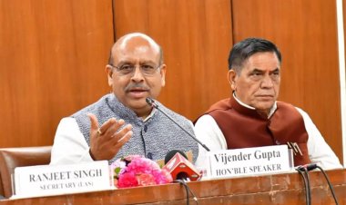 டெல்லியில் 24 -ம் தேதி சபாநாயகர்கள் மாநாடு: அமித்ஷா தொடங்கி வைக்கிறார்