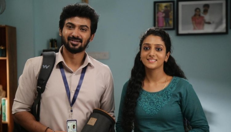 ஹவுஸ்மேட்ஸ்  திரை விமர்சனம்