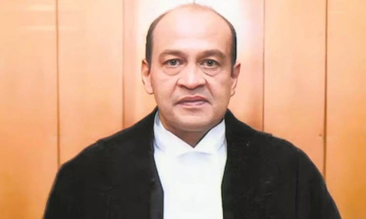 வீட்டில் கட்டு கட்டாக பணம் பறிமுதல்: நீதிபதி வர்மாவின் மனுவை சுப்ரீம் கோர்ட் தள்ளுபடி செய்தது