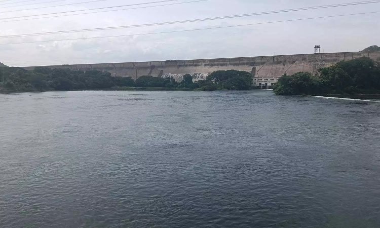 மேட்டூர் அணைக்கு நீர்வரத்து அதிகரிப்பு